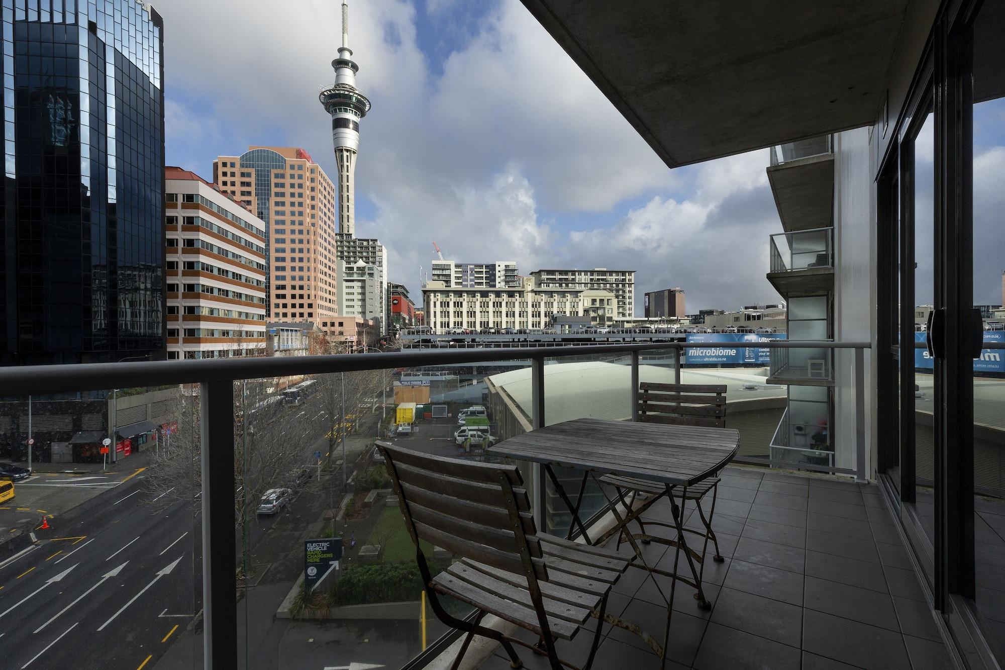 The Chancellor On Hobson Aparthotel Auckland Exteriör bild